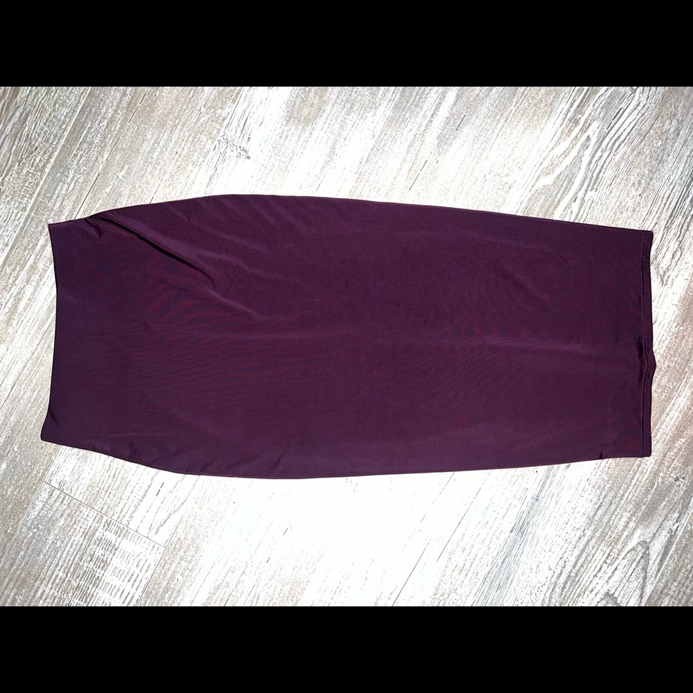 Fashion nova skirt